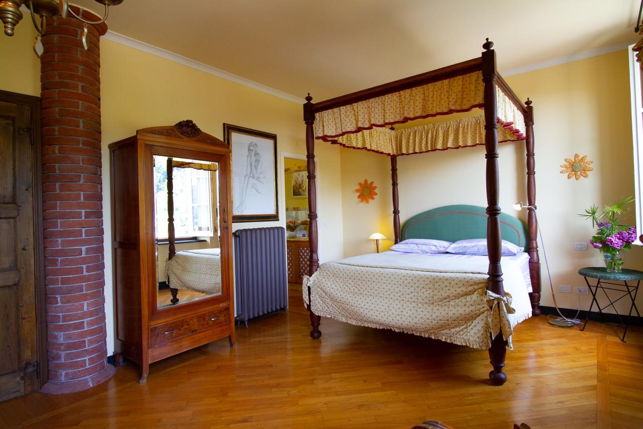 Rivarola Al Tempo Dei Castelli Bed & Breakfast Carasco Екстериор снимка